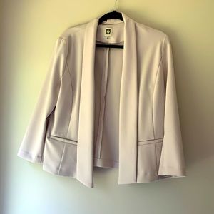 Anne Klein size M blazer